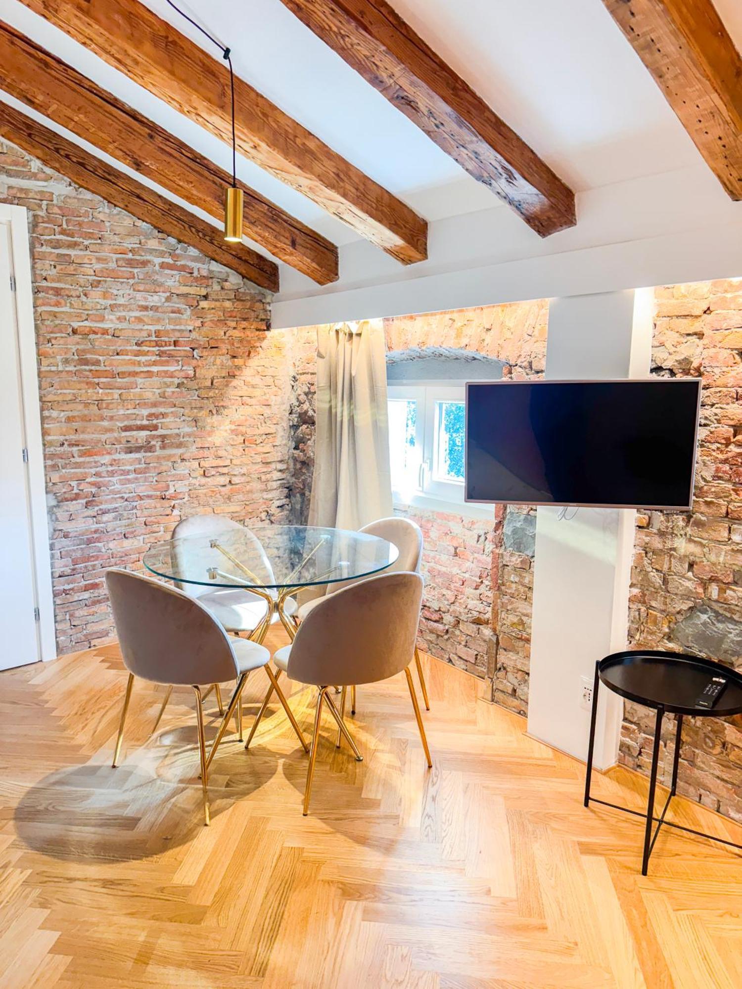 Trieste Boulevard Apartments Eksteriør billede